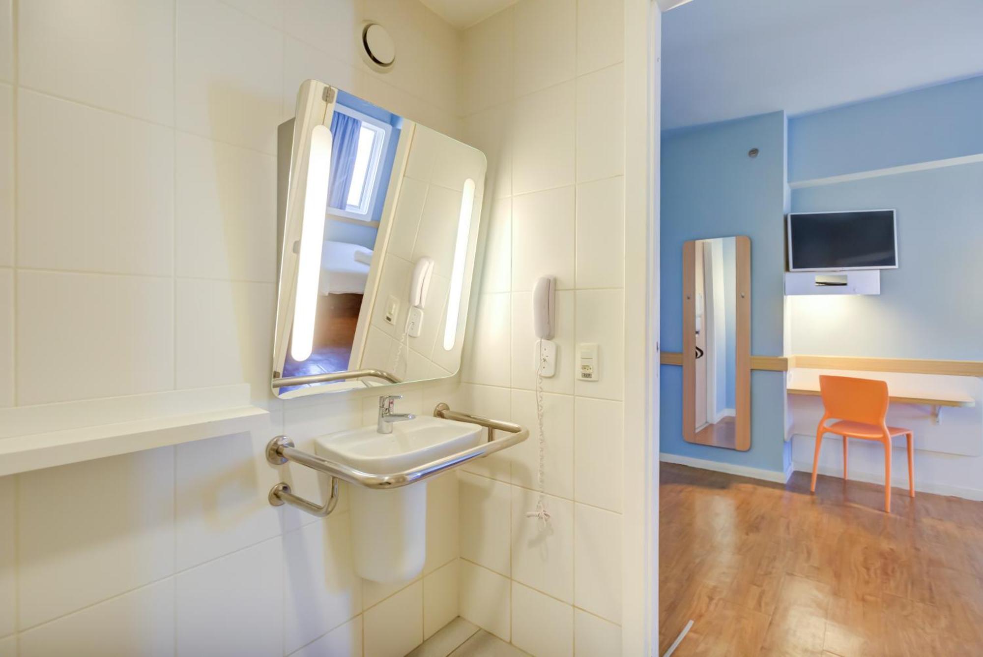 Ibis Budget Rio De Janeiro Nova America Esterno foto